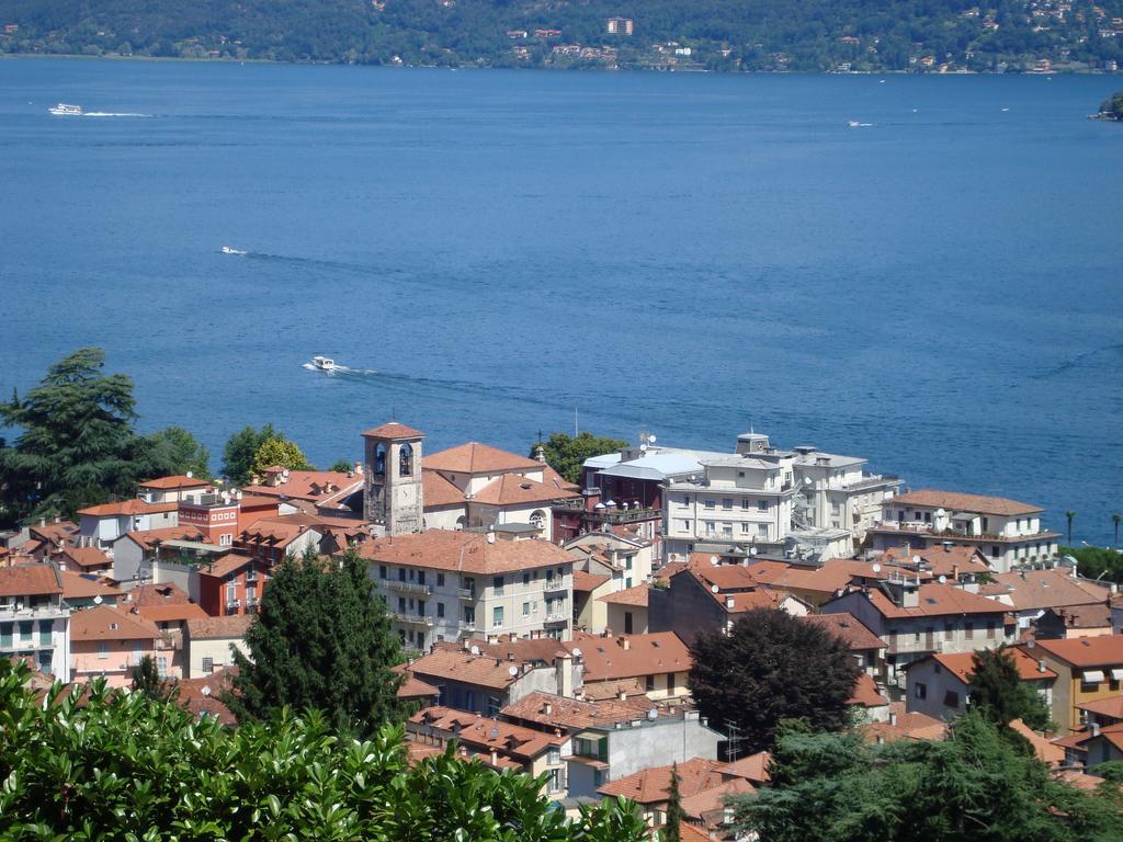 Bed & Breakfast Gli Oleandri Bed & Breakfast Stresa Exterior photo