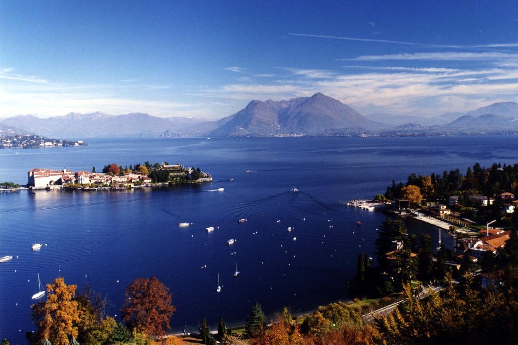 Bed & Breakfast Gli Oleandri Bed & Breakfast Stresa Exterior photo